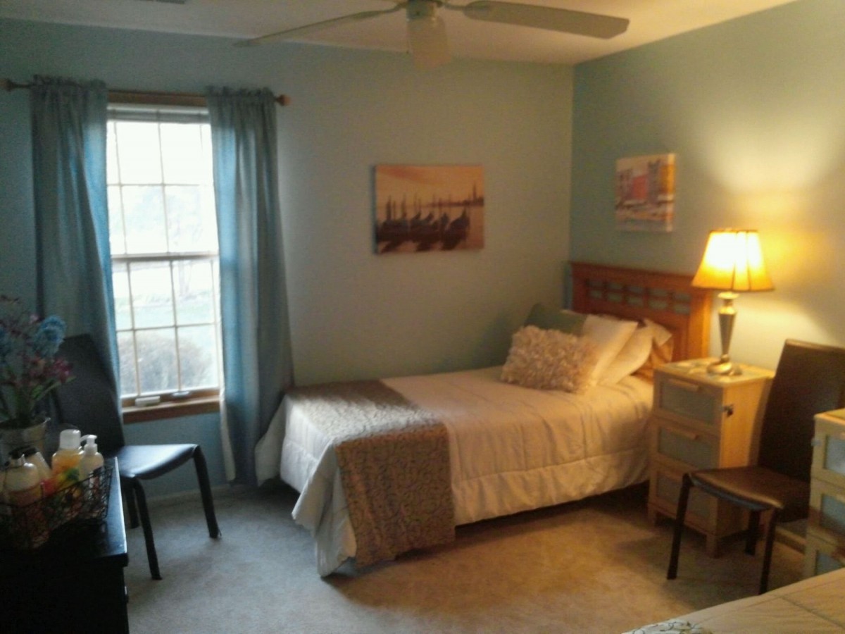 Queen's Court Assisted Living
