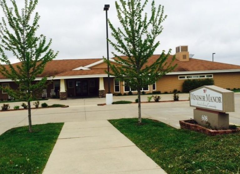 Windsor Manor Indianola