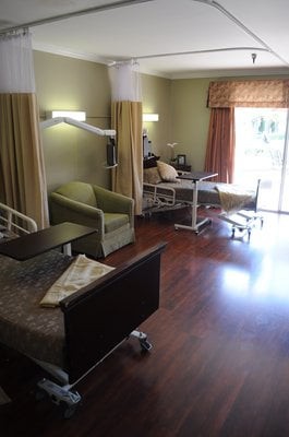 Huntington Valley Healthcare Center
