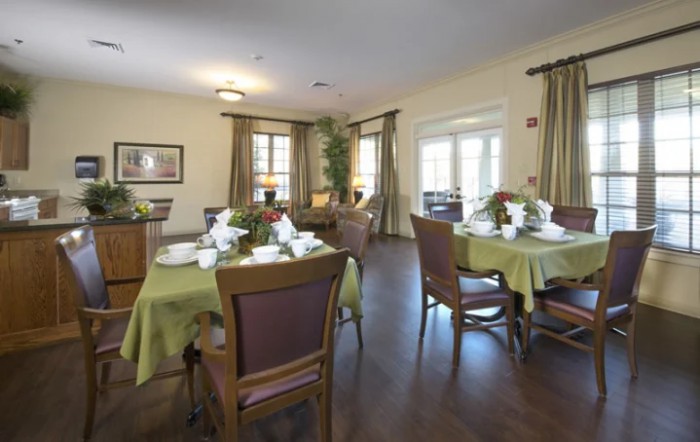 Hickory Heights Health And Rehab