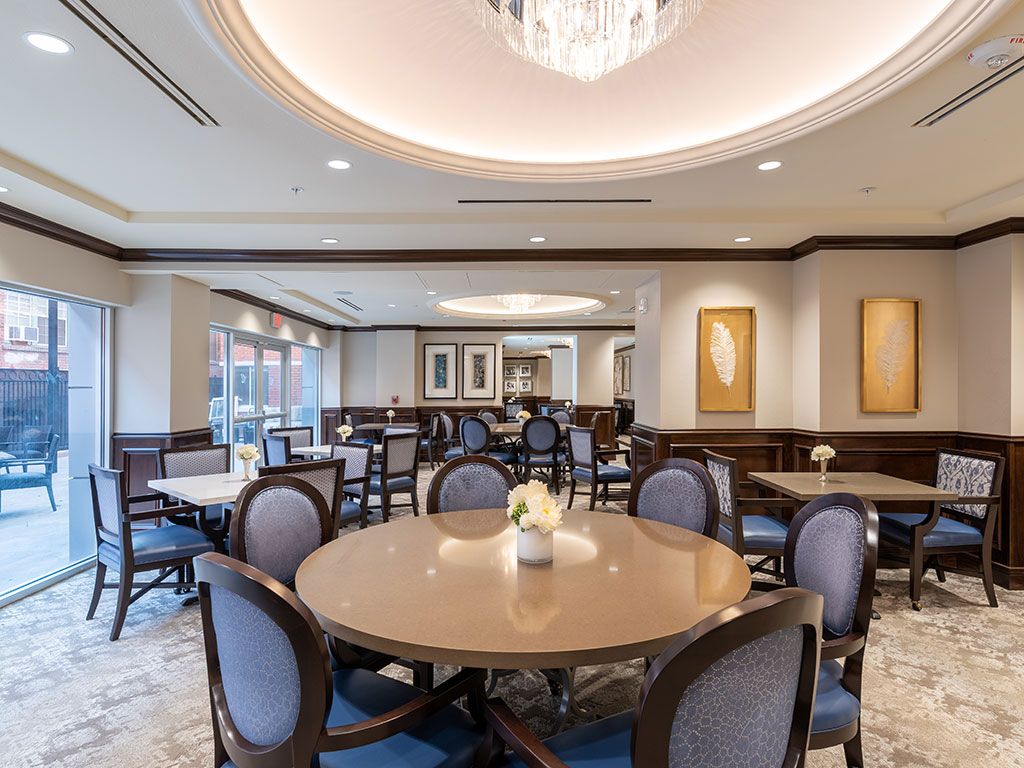 Hollywood Hills Senior Living