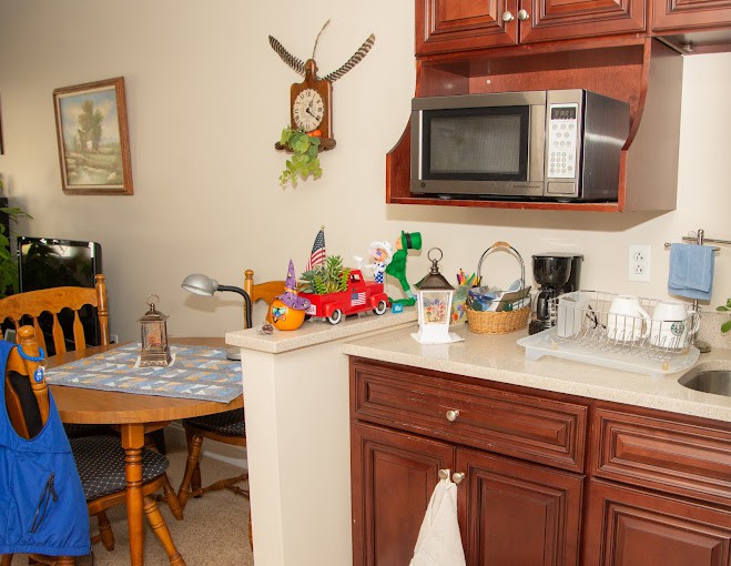 Villa Crest Nursing & Retirement