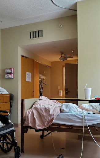 A glimpse into a hospital patient room, showcasing the setting and environment.