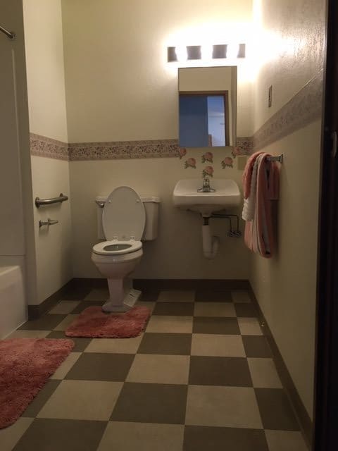 Pineview Apartments