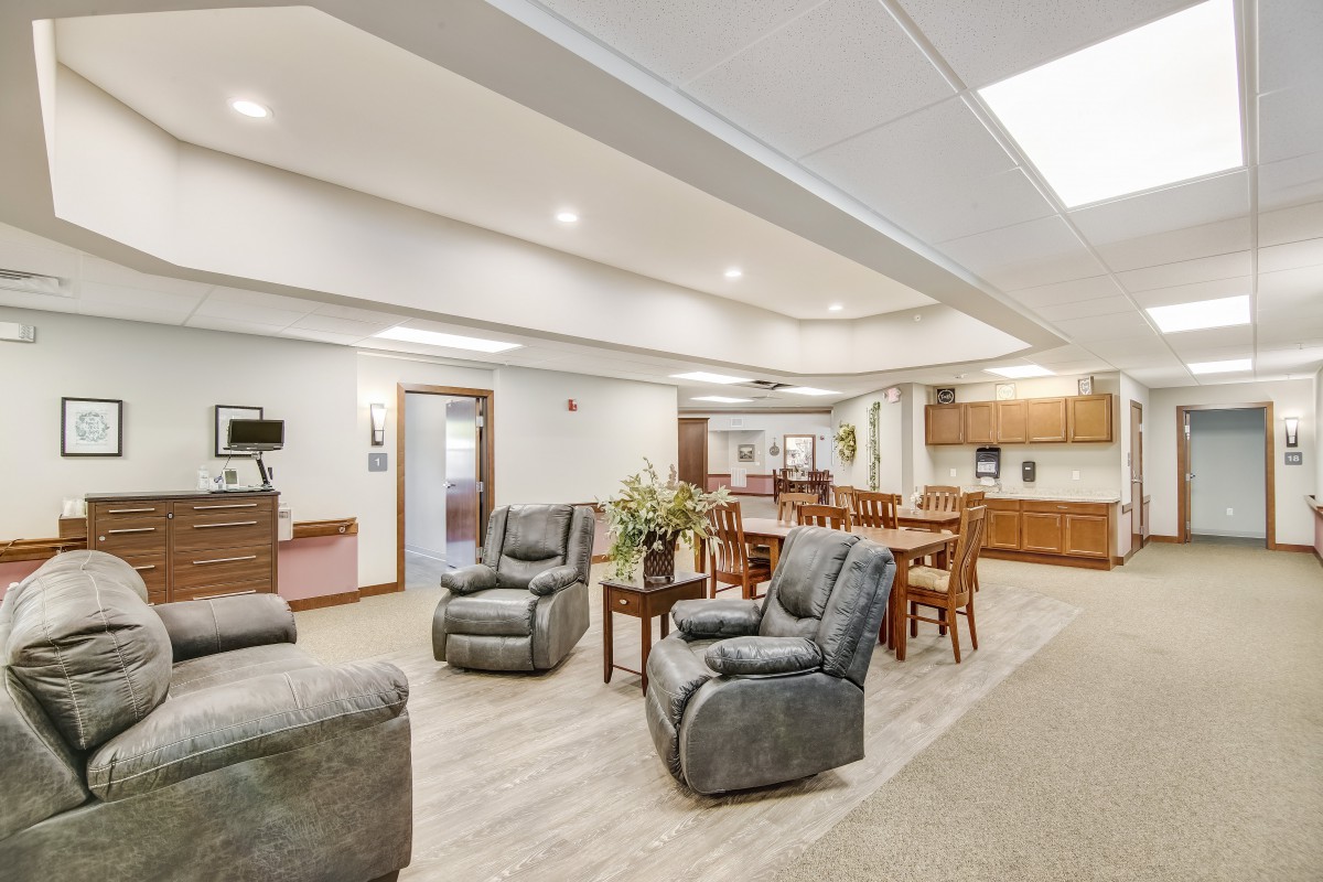 Suite Living Inver Grove Heights