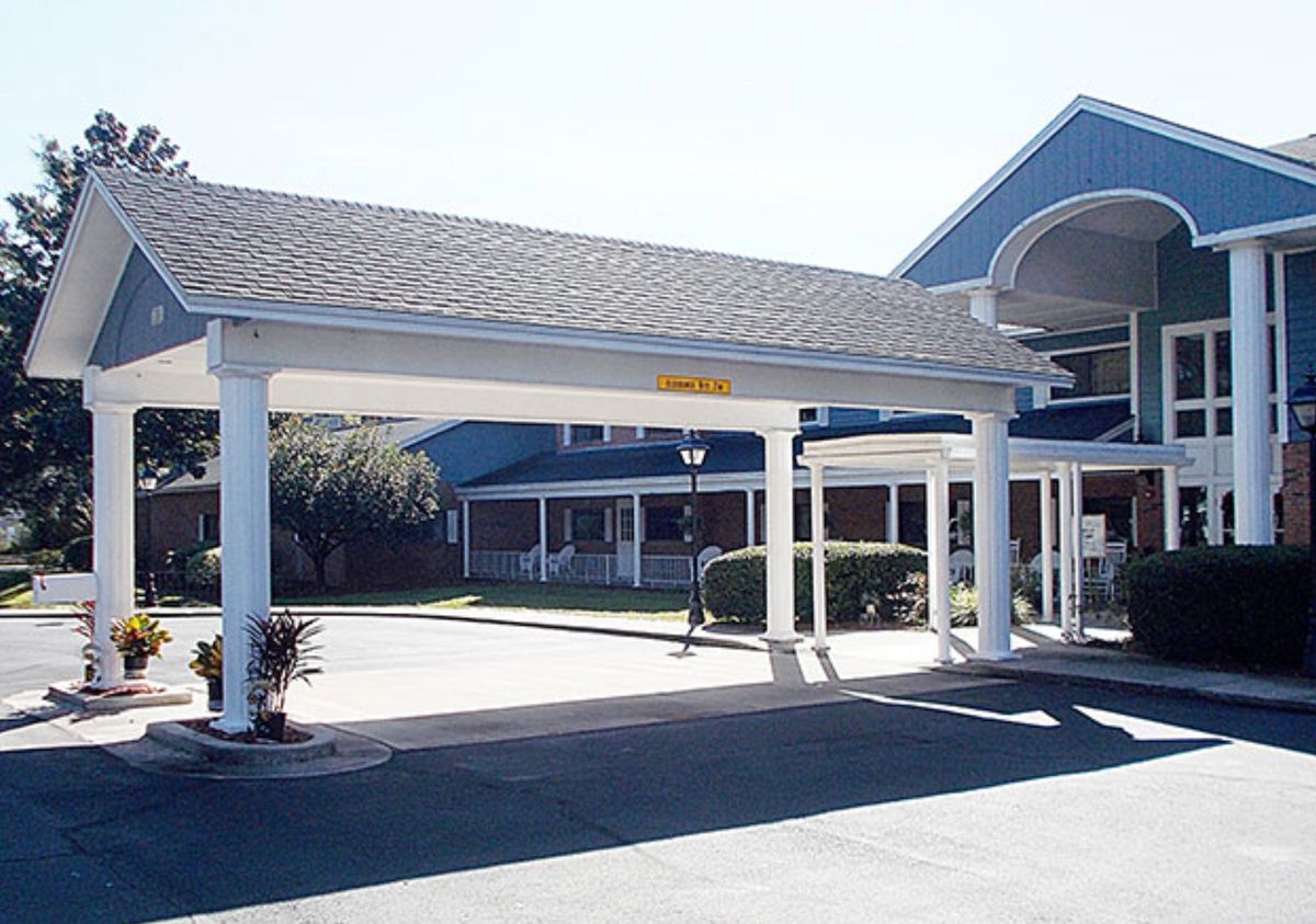 Plantation Oaks Senior Living Residence