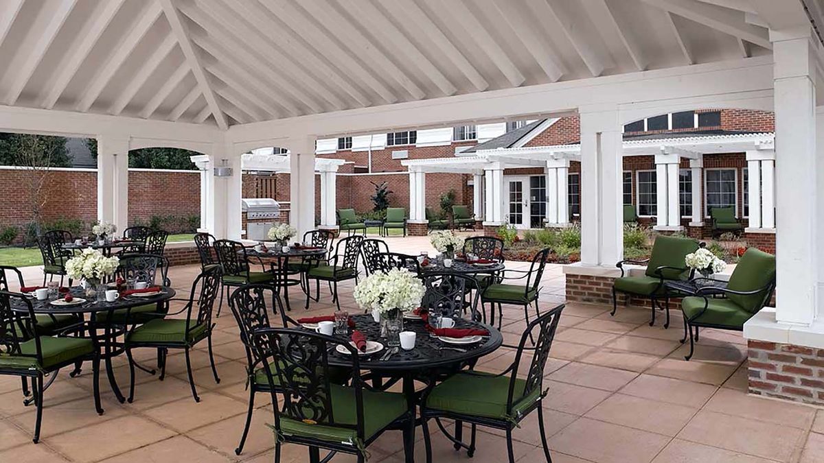 Atria Grapevine