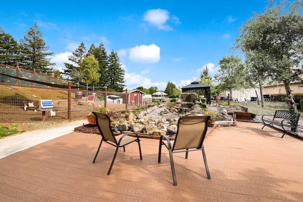 Healdsburg Senior Living a Pacifica Community