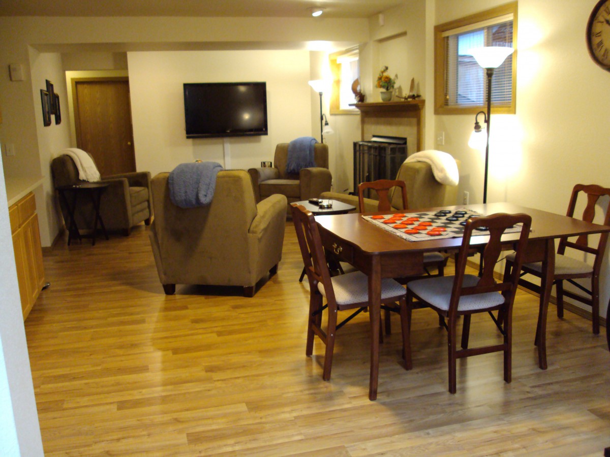 US Inns,  Inc