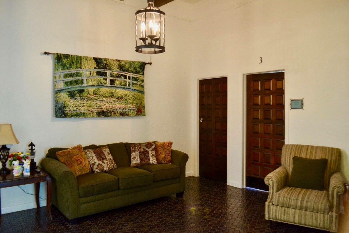 Leon Springs Lodge