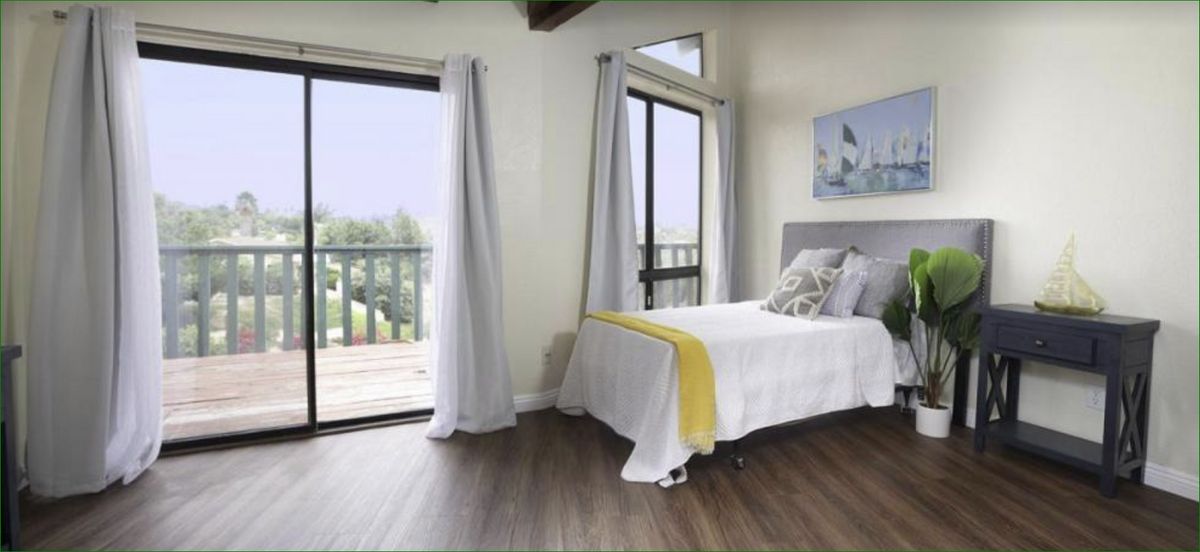Mountain View Manor
