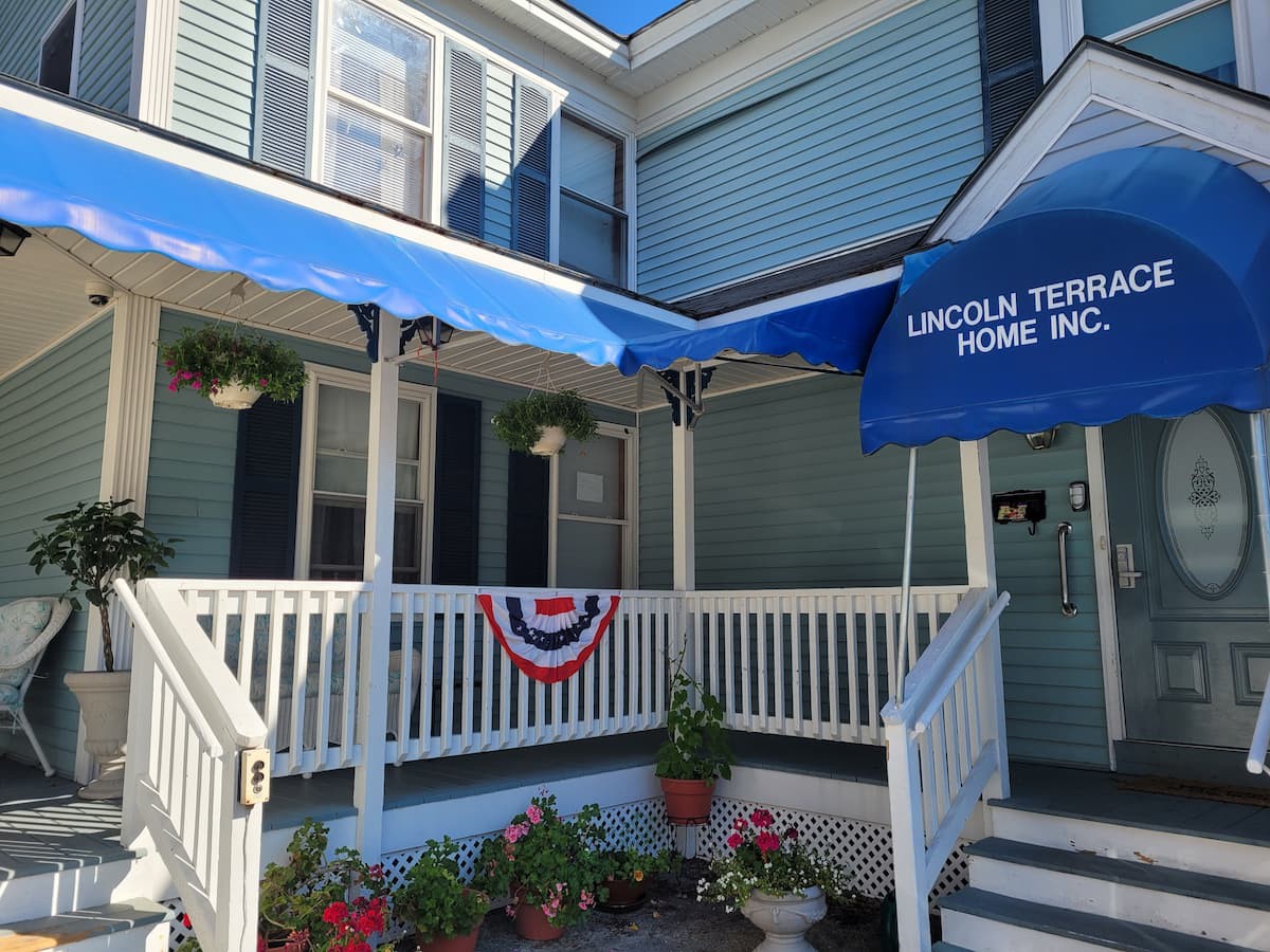 Lincoln Terrace