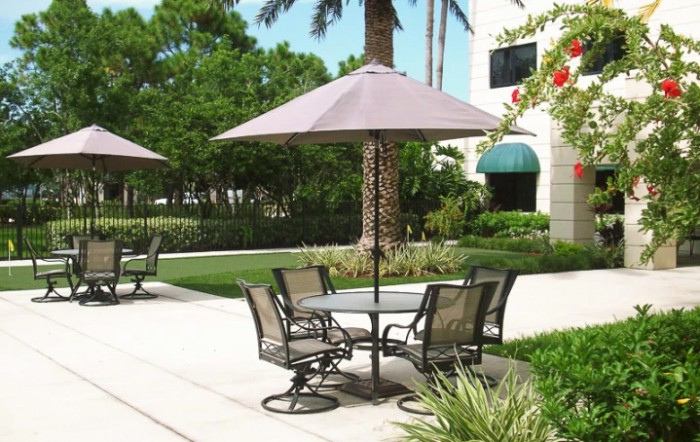 Gardens Court