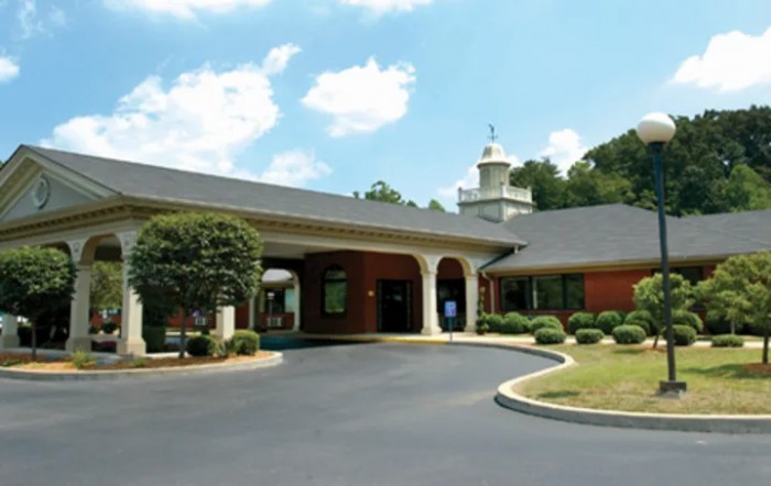 Woodland Oaks