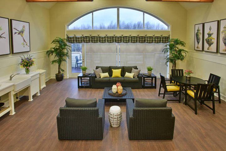 Rose Senior Living Avon