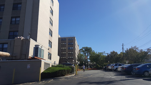 Clove Lakes Health Care And Rehab Center