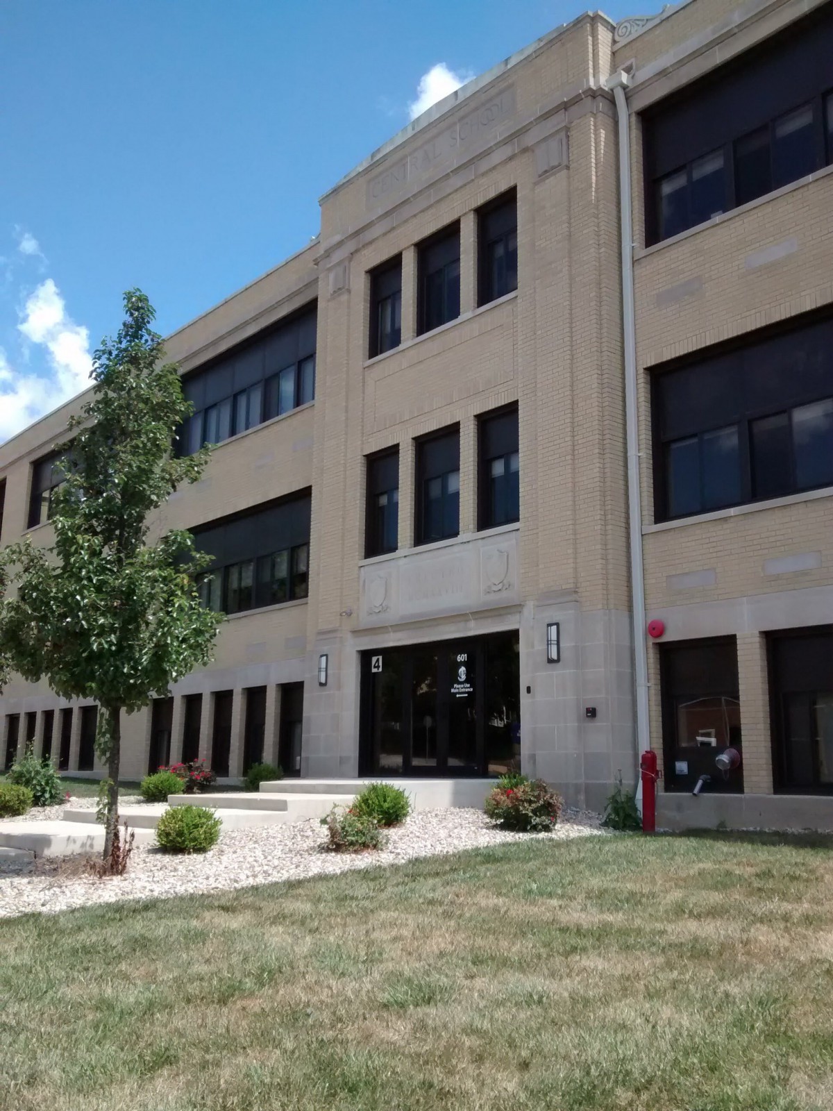 Central Living Sr. Apts