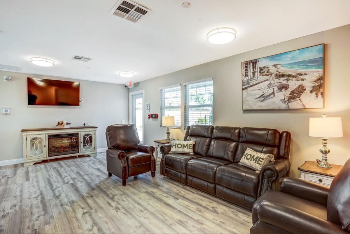 Palm View Pleasant Living
