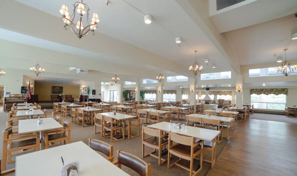 Olympics West Retirement Inn