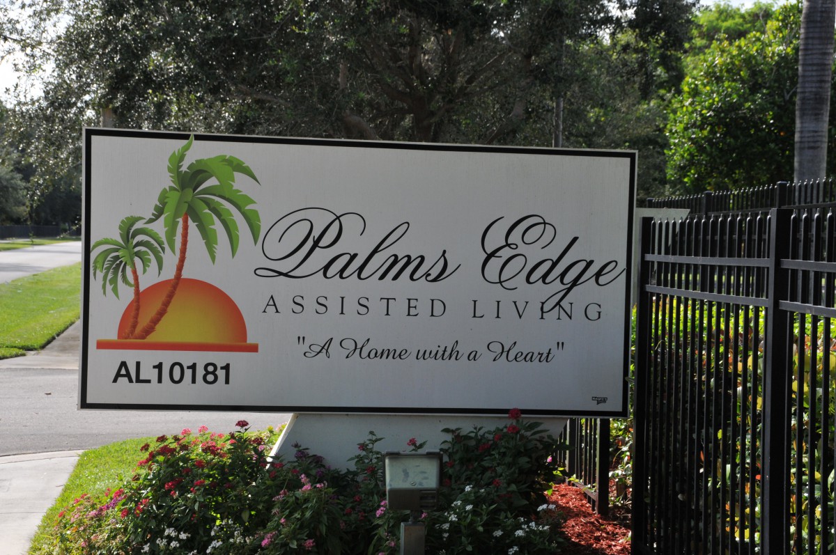 Palm's Edge Assisted Living And Memory Care