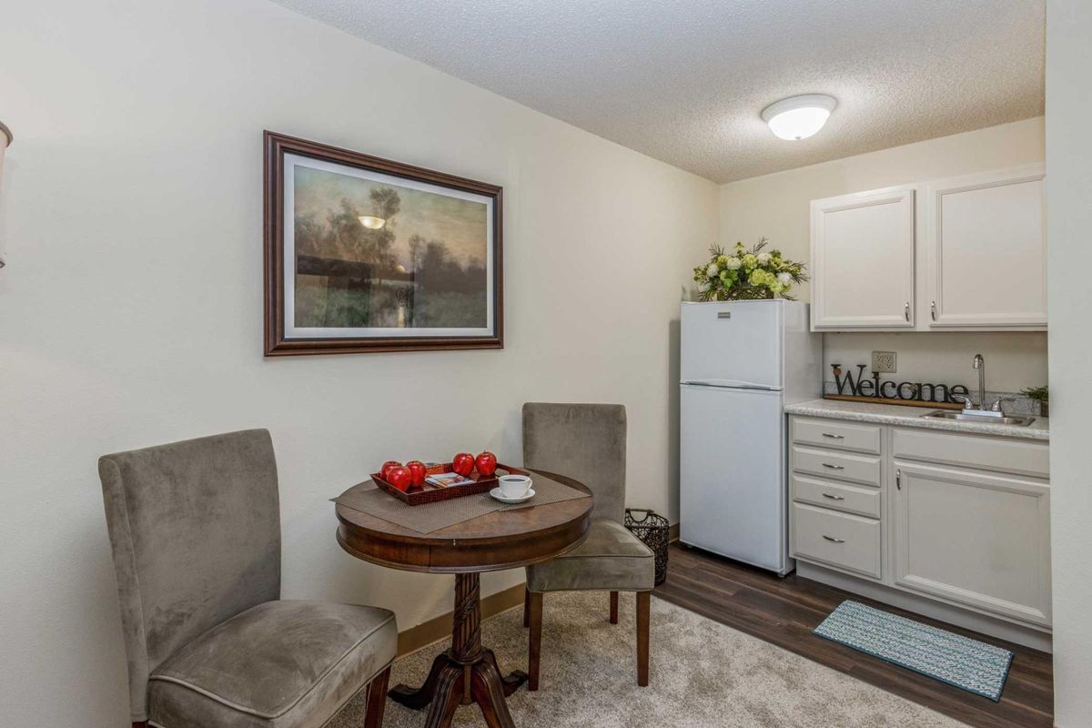 Overland Park Place