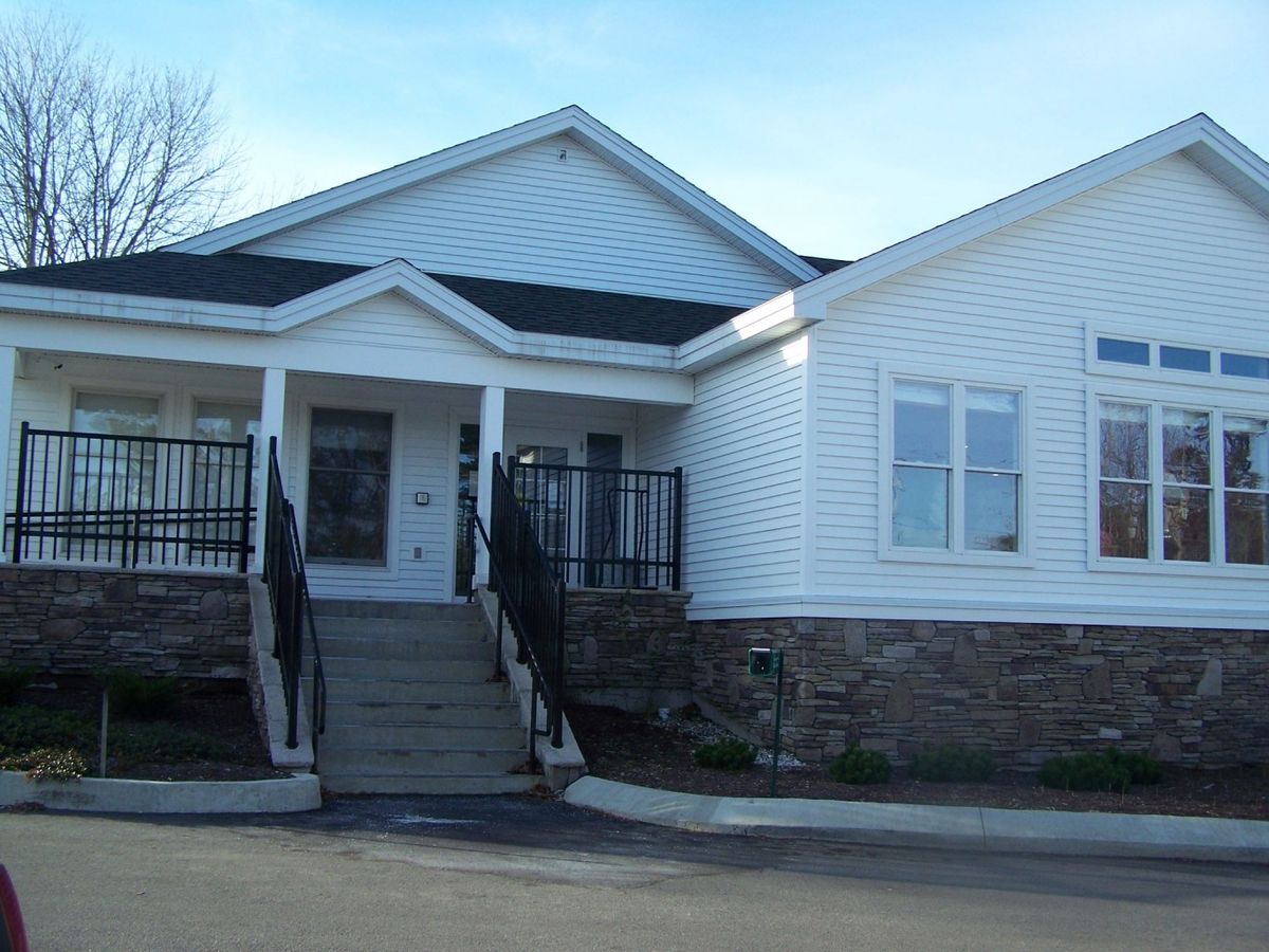 Bayview Manor
