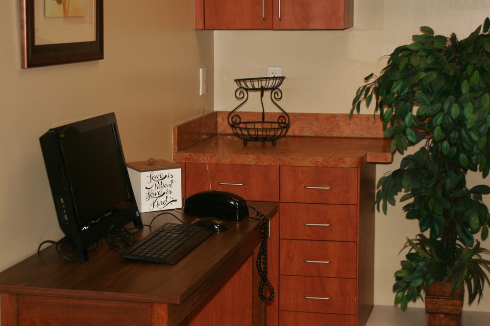 Advantage Living Center - Wayne