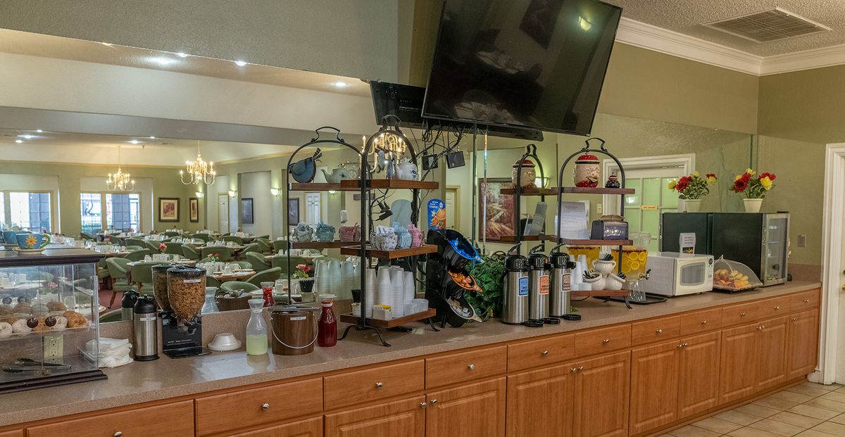 Holiday Regency Residence
