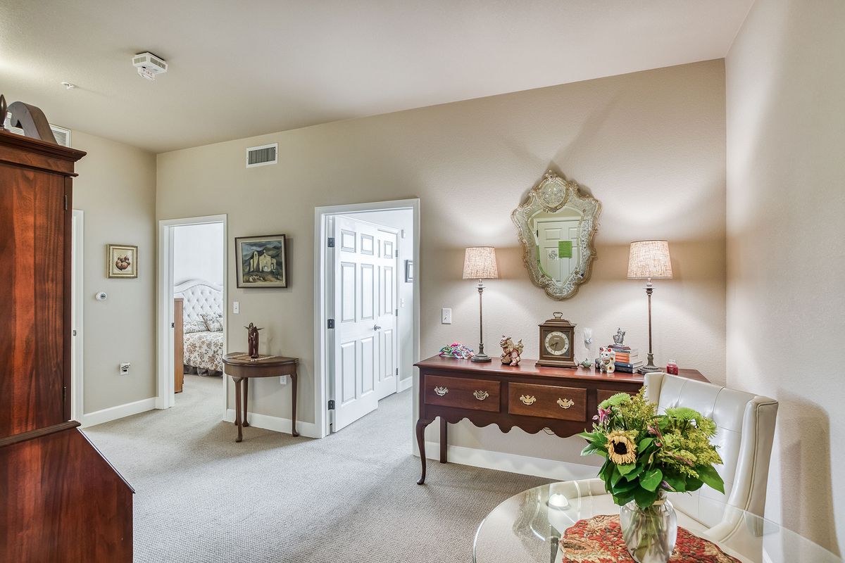 Applewood Place Assisted Living