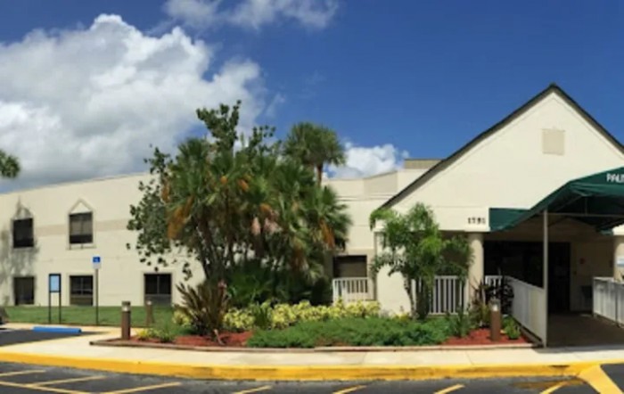 Palm Garden Of Port Saint Lucie