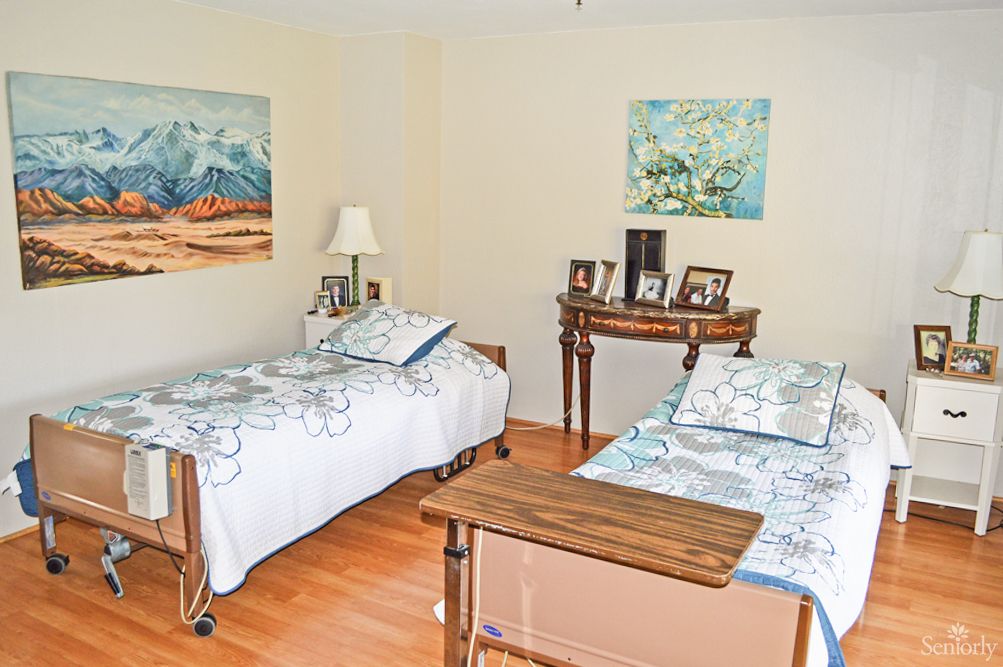 Casa Blanca Retirement Home