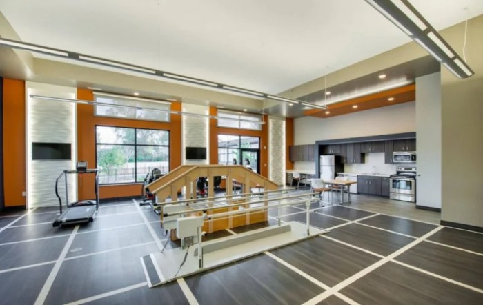 The Villa At Osseo