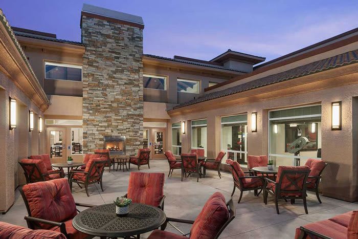 MorningStar Senior Living at Golden Ridge