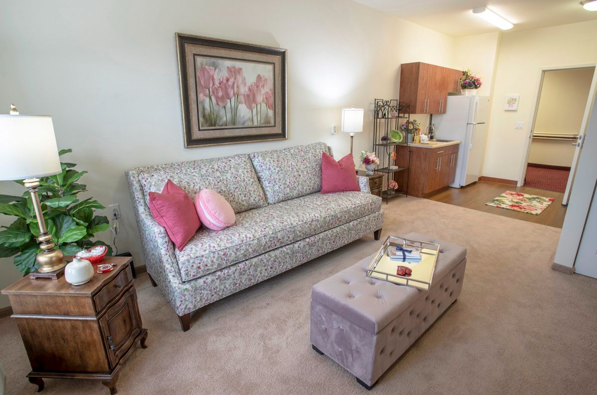 Maple Ridge Gracious Retirement Living
