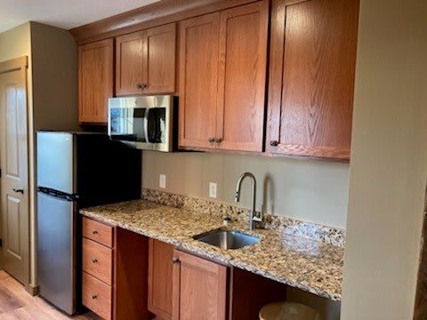 Red Mill Manor LLC