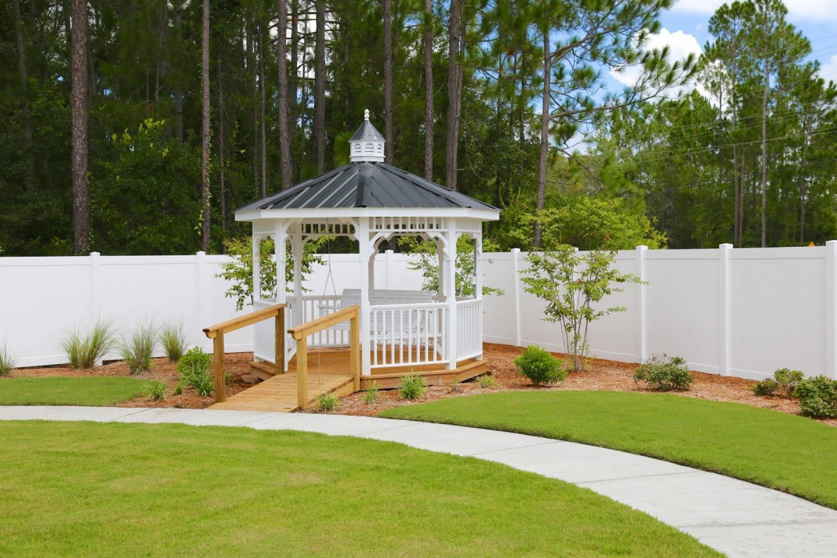 Lakes Crossing Senior Care