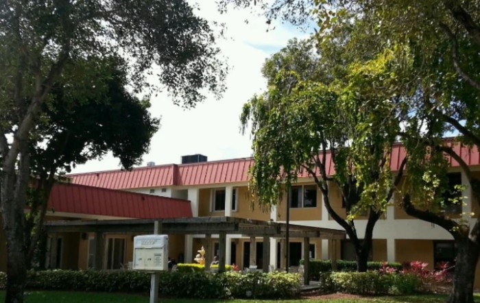 Heartland Health Care Center -Kendall