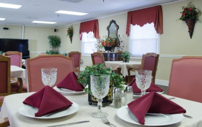 River Falls Rehabilitation And Healthcare Center