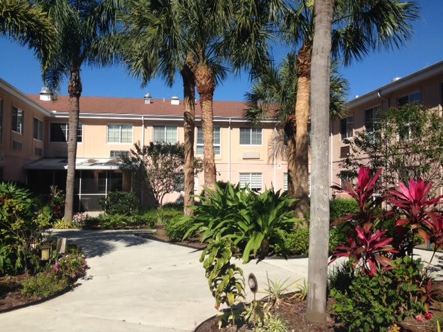 Colonial Assisted Living at Palm Beach