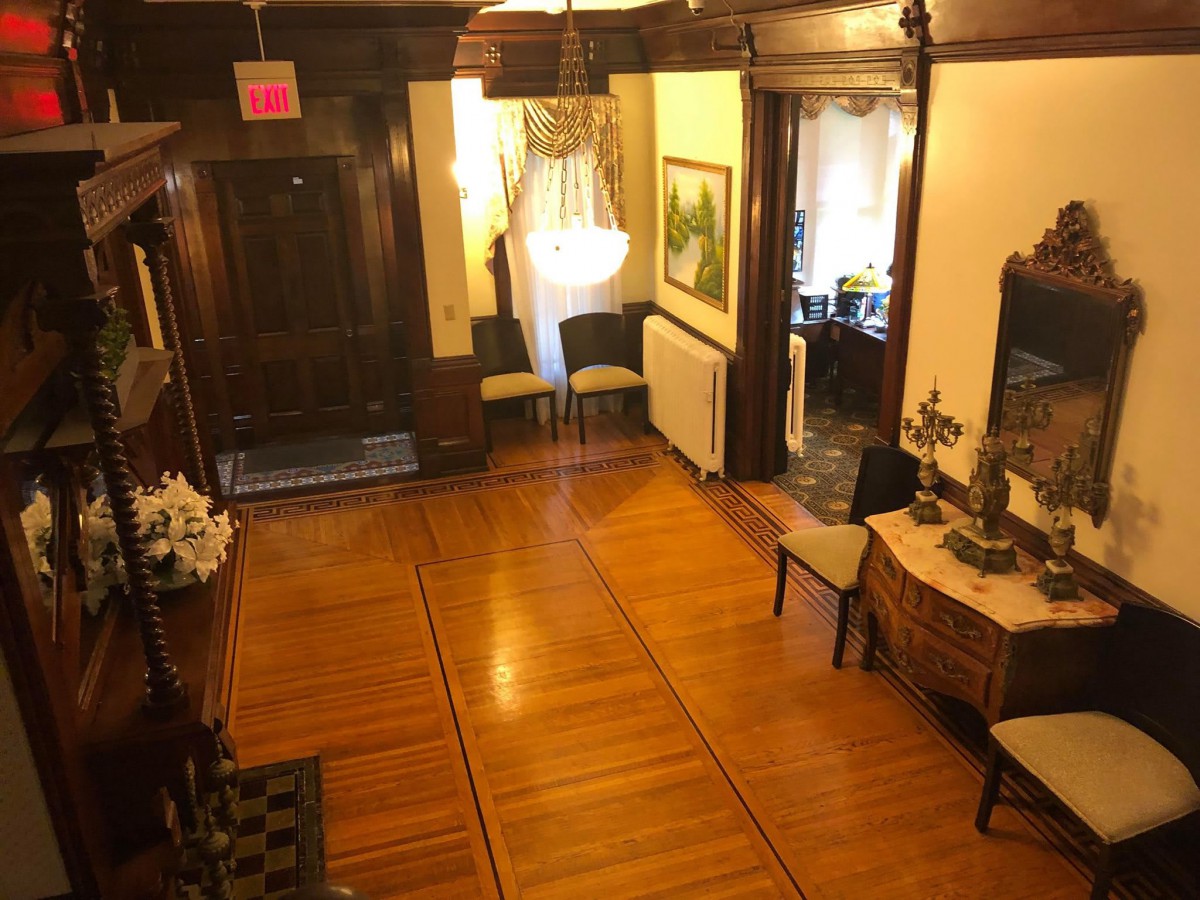 Merriam Casa Bella
