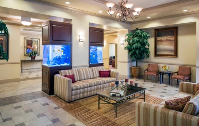 Tarzana Health And Rehabilitation Center