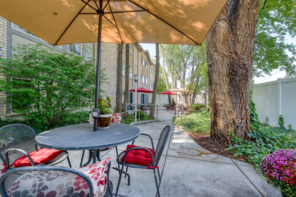 Pacifica Senior Living Millcreek