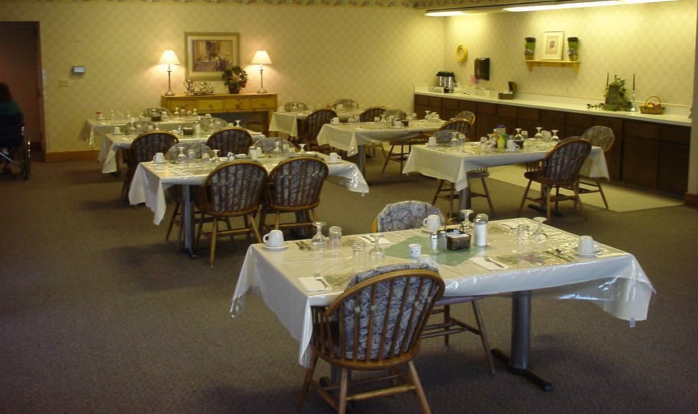Tri-Cities Retirement Inn