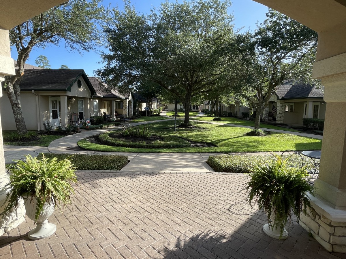 Carriage Inn Conroe