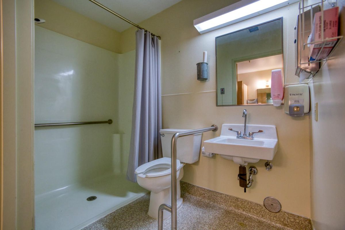 Prestige Post Acute And Rehabilitation Center - McMinnville