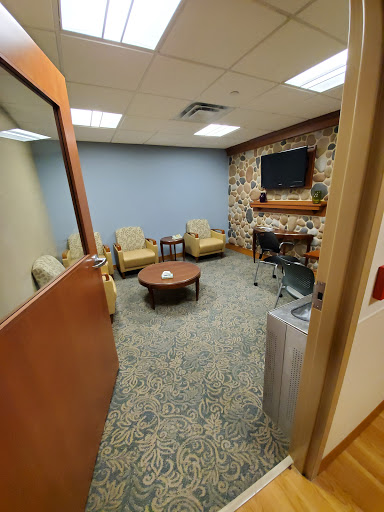 Upmc Magee-Womens Hospital Tcu