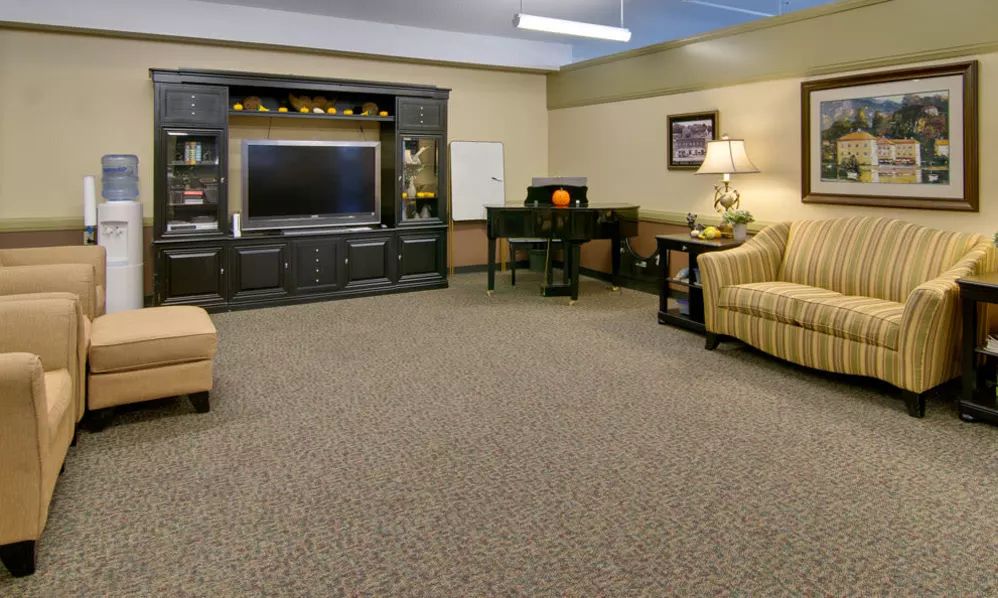Heritage Hall Nursing Center