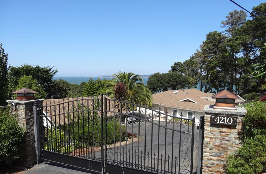 Paradise Elderly Residential Care Of Marin