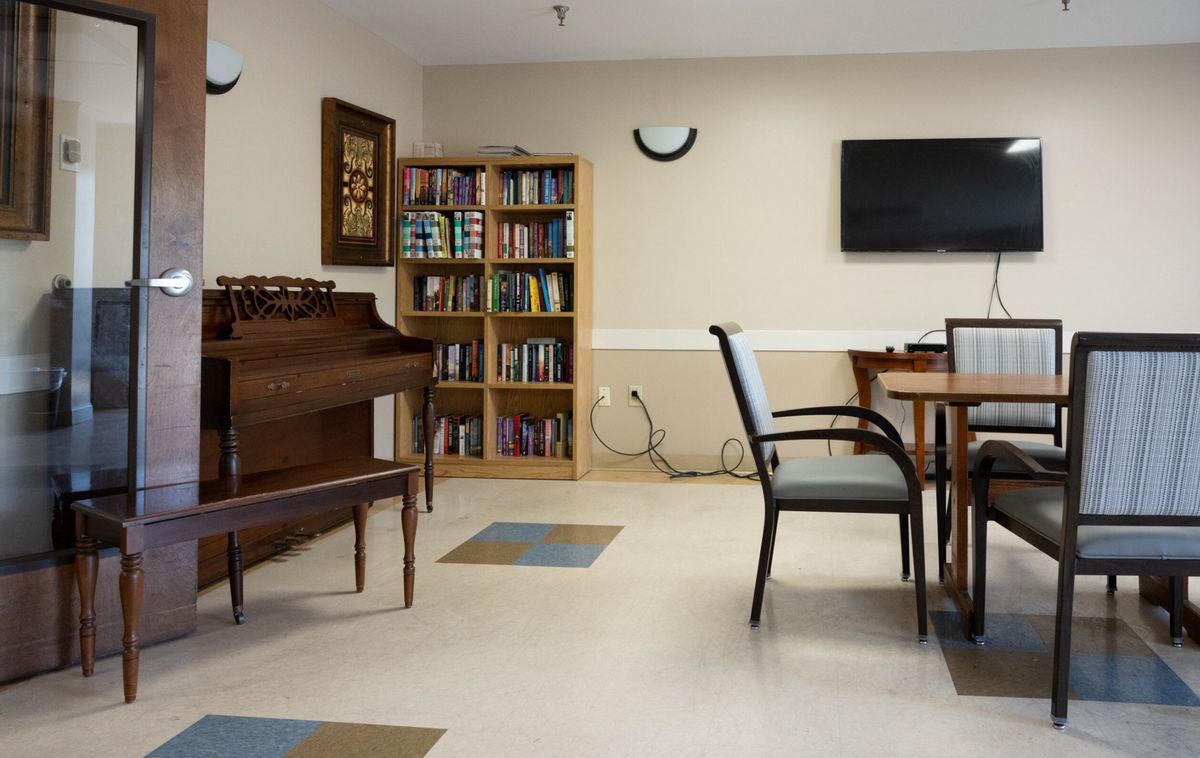 Four Oaks Senior Living