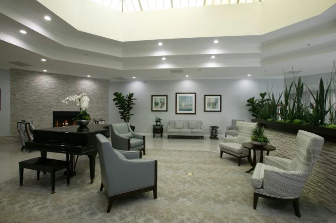 Gramercy Court